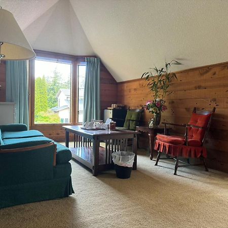 Jason House - Immaculate Suites In A Quiet Seaside Neighbourhood Near Uvic Victoria Luaran gambar