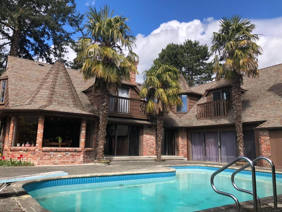 Jason House - Immaculate Suites In A Quiet Seaside Neighbourhood Near Uvic Victoria Luaran gambar