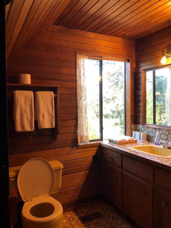 Jason House - Immaculate Suites In A Quiet Seaside Neighbourhood Near Uvic Victoria Luaran gambar